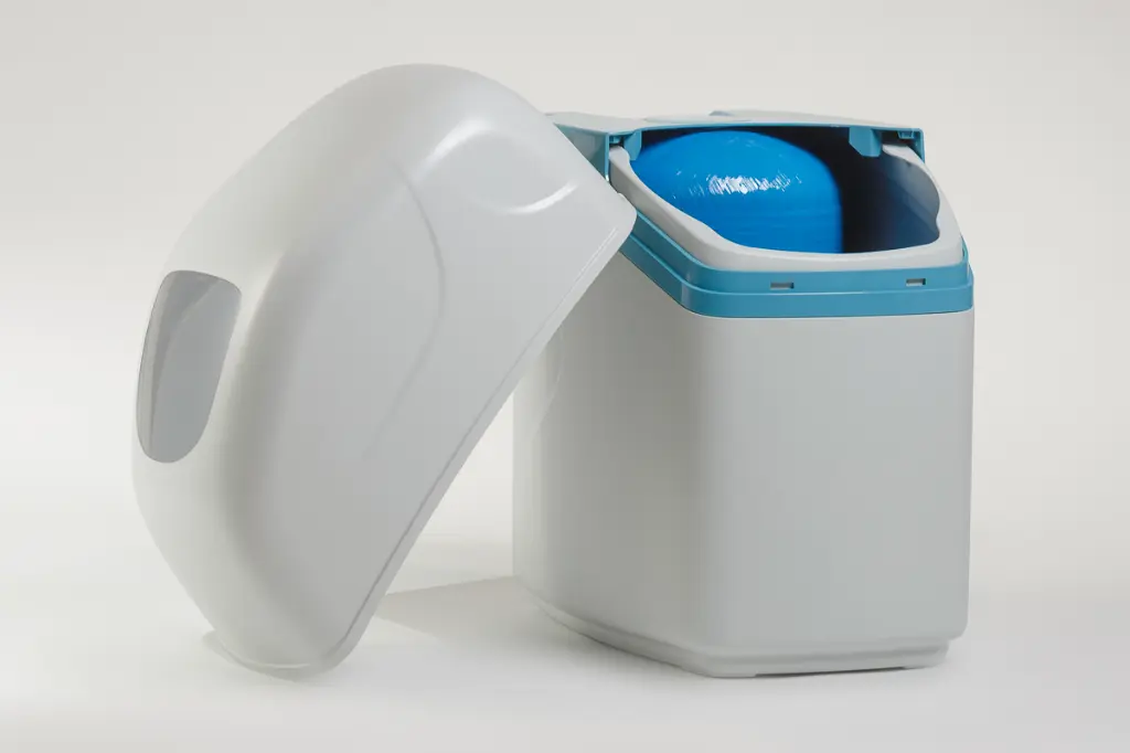 Cabinet COMFORT Mini with 10"×17" pressure vessel and other parts