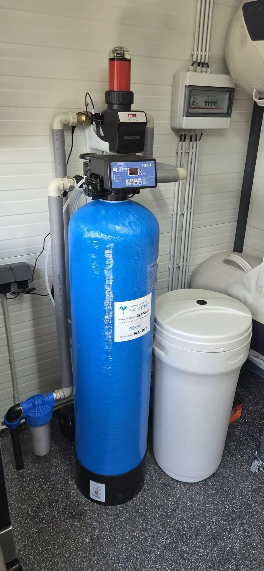 Filtračná zostava DFA-1A a HydroTreat Economy Ecomix C na železo, mangán a zákal v rodinnom dome vo Veľkom Mederi